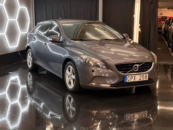 Volvo V40 2013 photo 3
