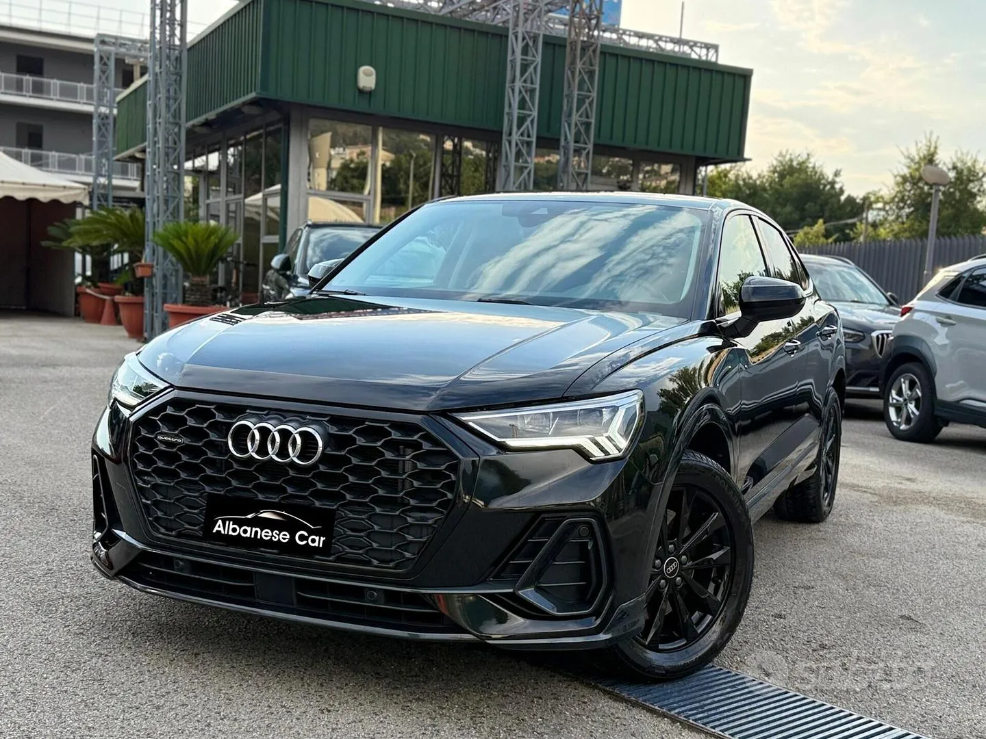 Audi Q3 2022 photo 3
