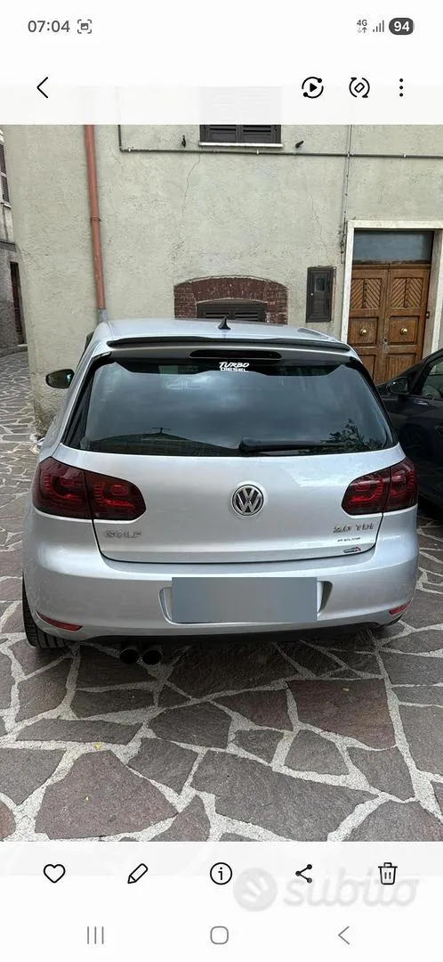 Volkswagen Golf 2010 photo 2