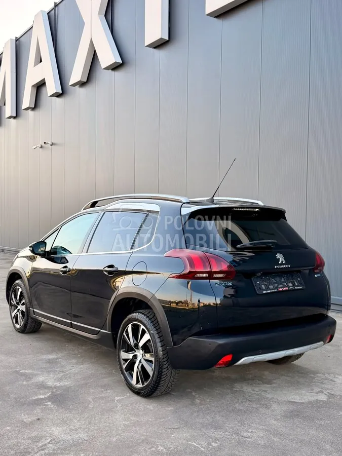 Peugeot 2008 2017 photo 4