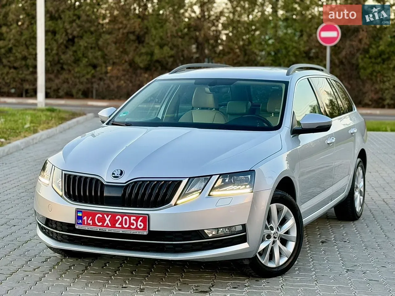 Skoda Octavia 2019 photo 2