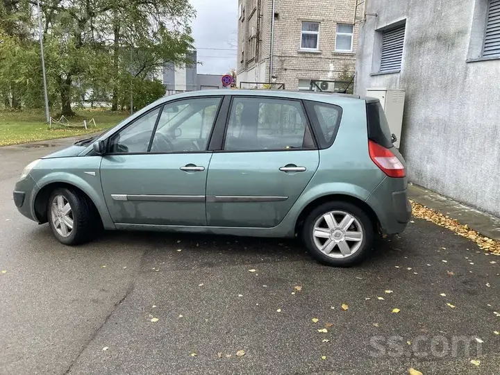 Renault Scenic 2004 photo 3