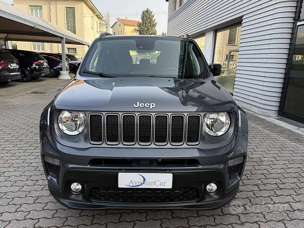 Jeep Renegade 2023 photo 2