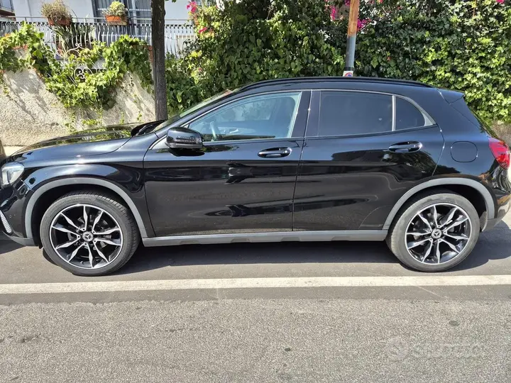 Mercedes-Benz Gla 2019 photo 5