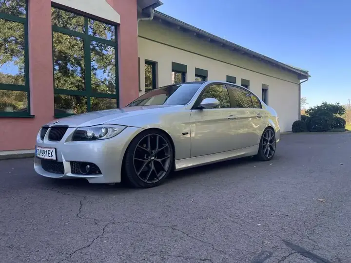 BMW 318D