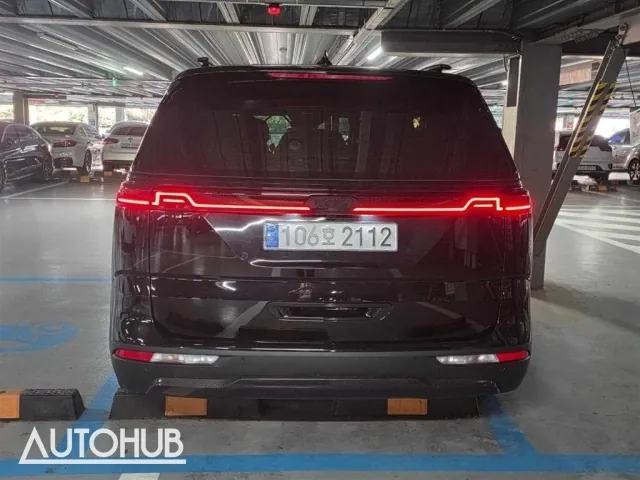 Kia Carnival 2023 photo 4