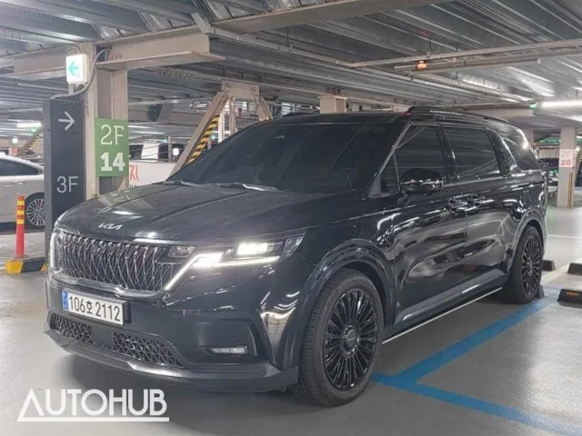 Kia Carnival 2023 photo 2