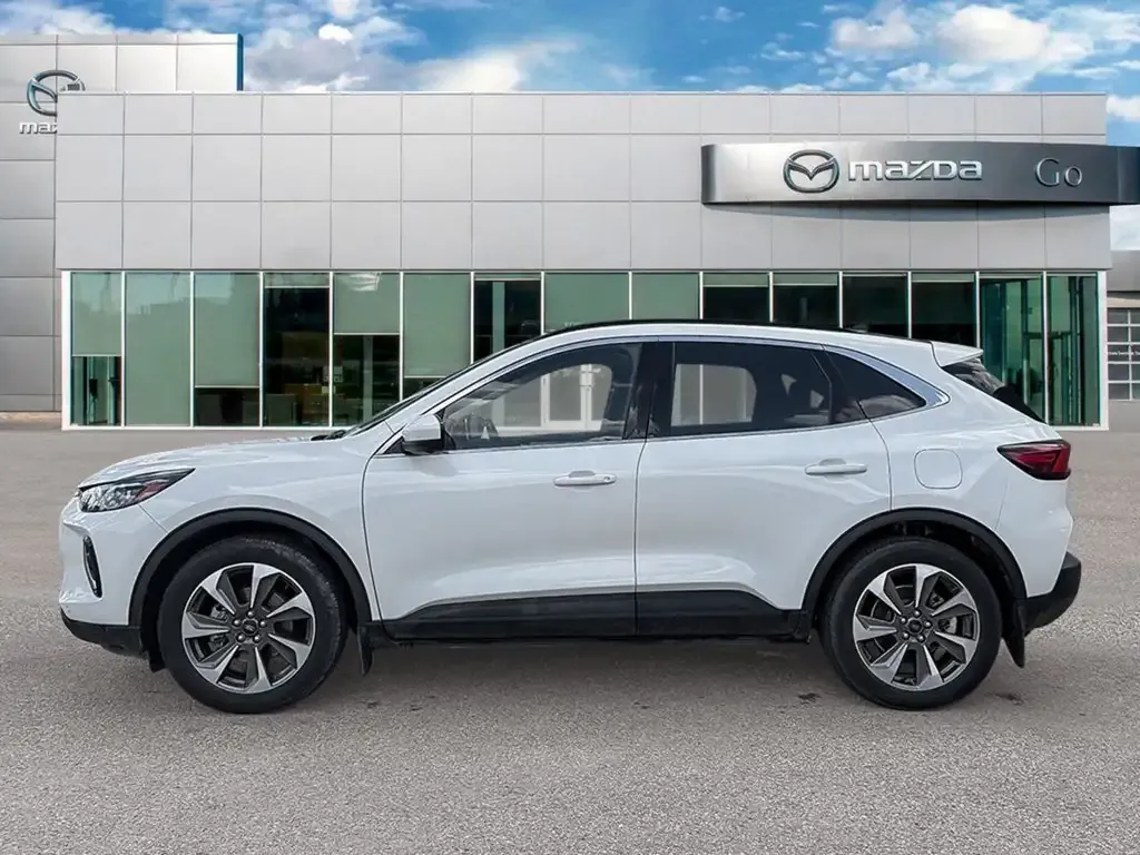 Ford Escape 2023 photo 3