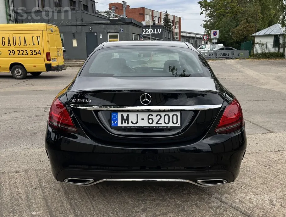 Mercedes-Benz C180 2019 photo 5
