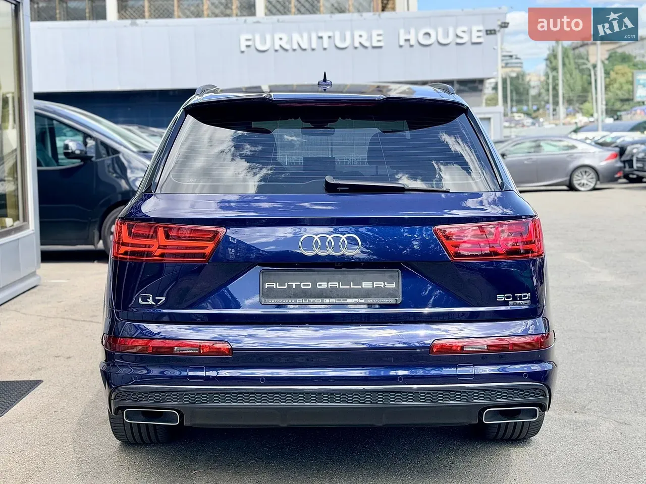 Audi Q7 2018 photo 2