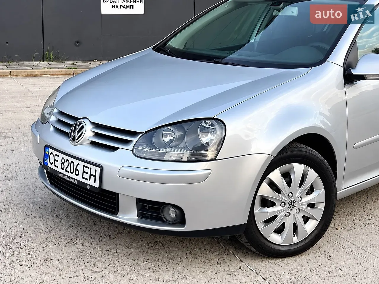 Volkswagen Golf 2004 photo 3