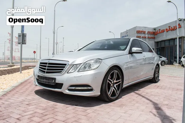 Mercedes-Benz E-Class 2011 photo 2