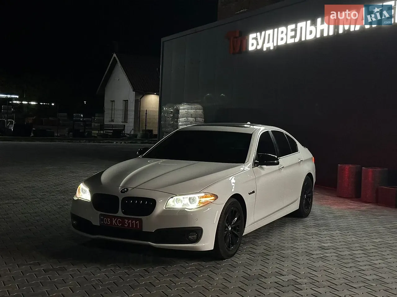 BMW 5 Series 2014 photo 2