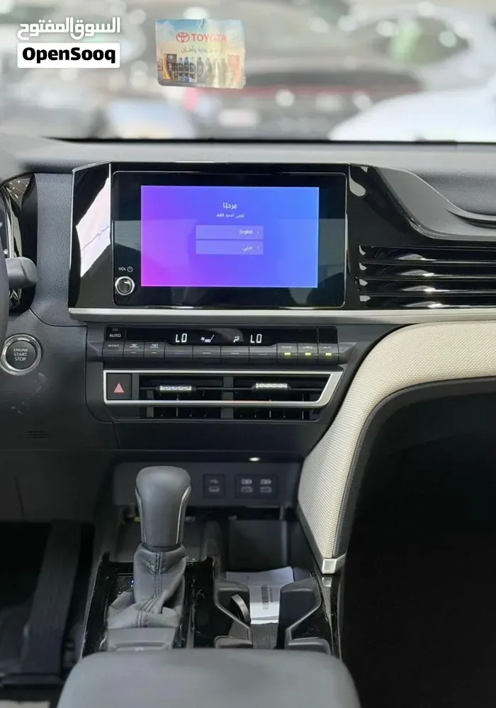 Toyota Camry 2025 photo 4