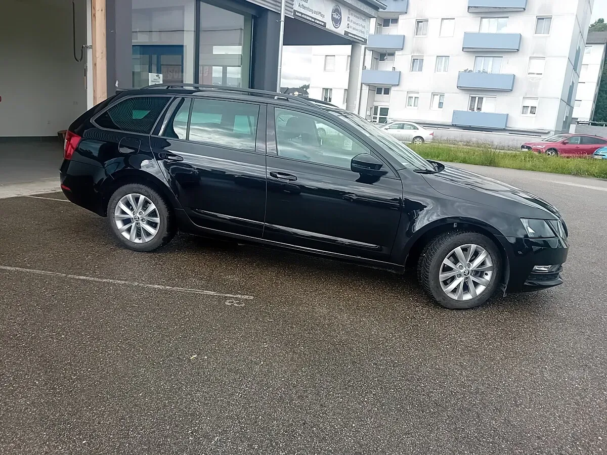Skoda Octavia 2019 photo 3