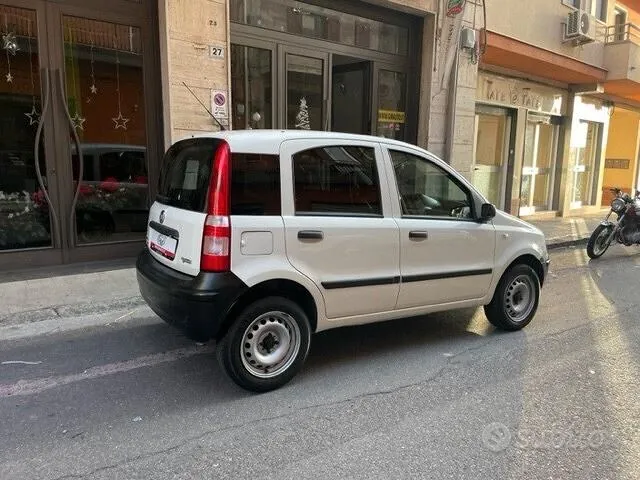 Fiat Panda 2009 photo 2
