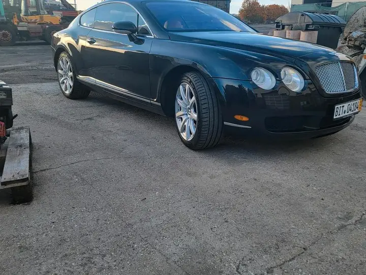 Bentley Continental Gt
