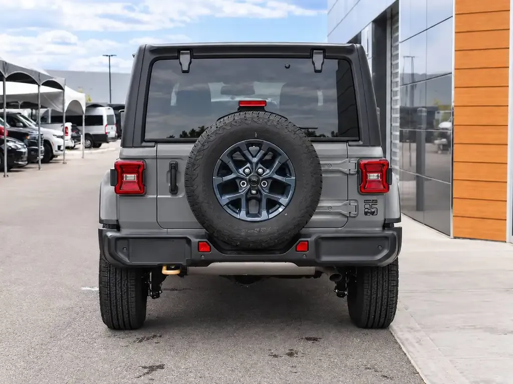 Jeep Wrangler 2026 photo 5