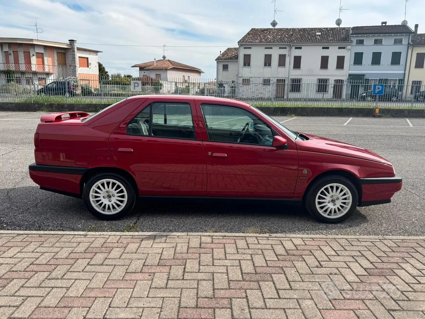 Alfa Romeo 155 1994 photo 3