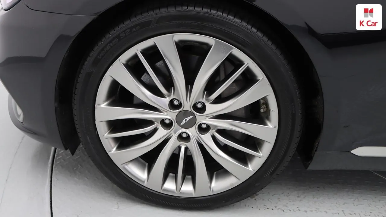 Genesis G80 2020 photo 5