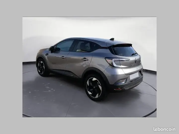 Renault Captur 2026 photo 2