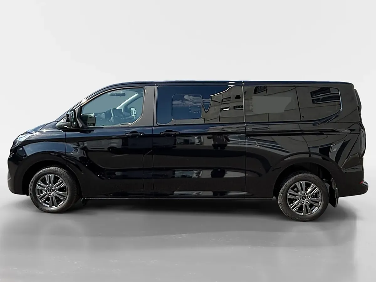 Ford Tourneo photo 2