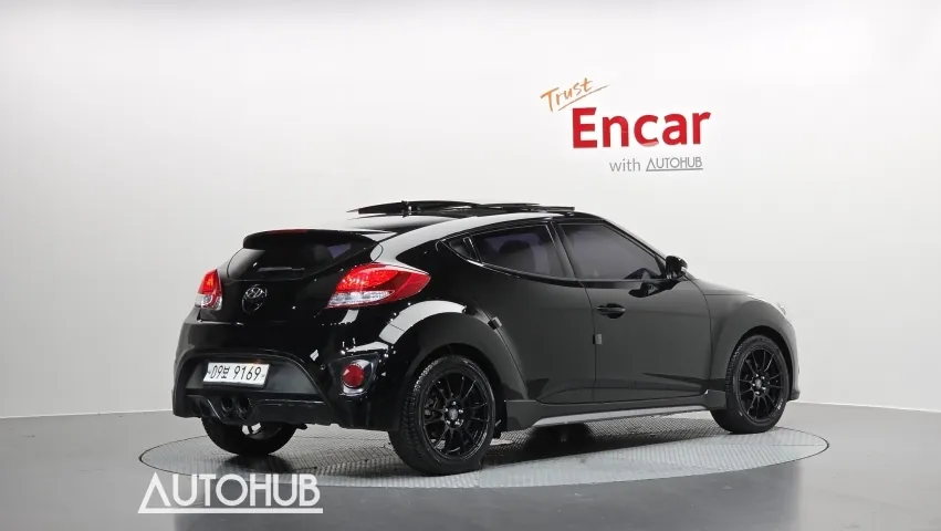 Hyundai Veloster 2013 photo 2