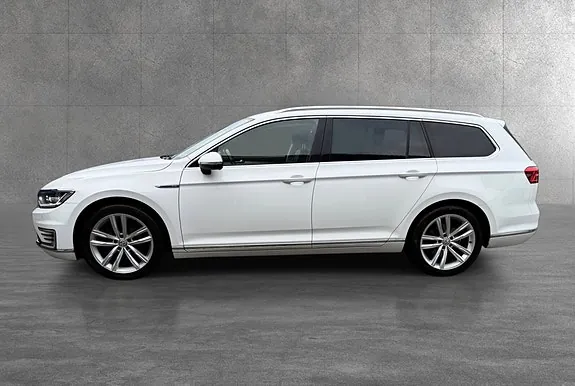 Volkswagen Passat 2017 photo 3