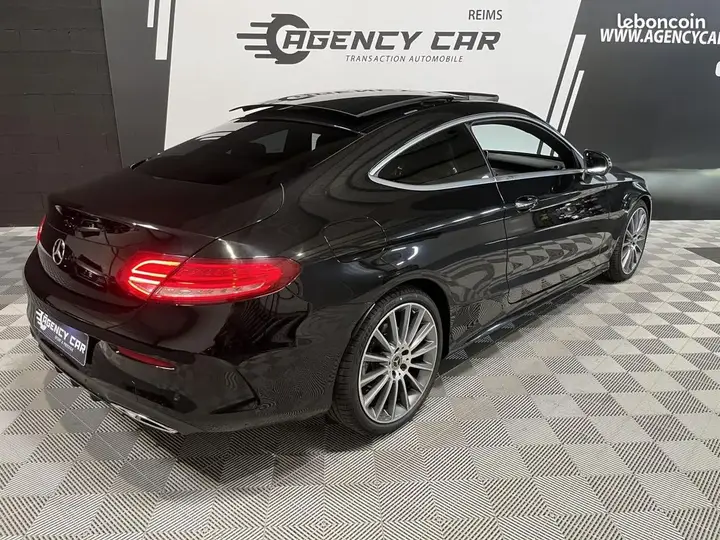 Mercedes-Benz C-Class 2018 photo 3