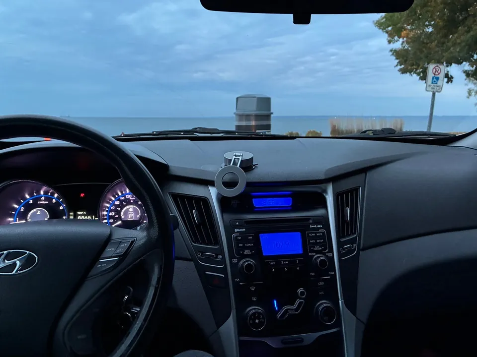 Hyundai Sonata 2011 photo 5