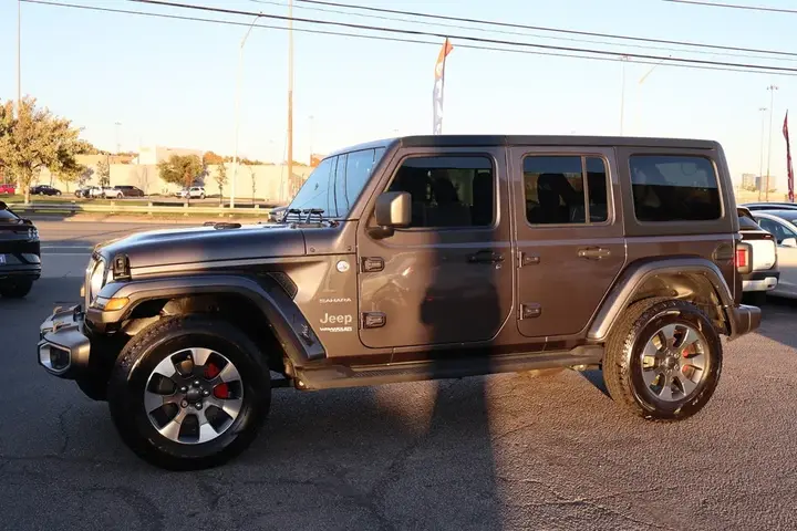 Jeep Wrangler 2022 photo 3