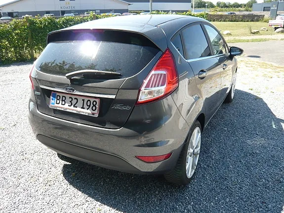Ford Fiesta 2016 photo 5