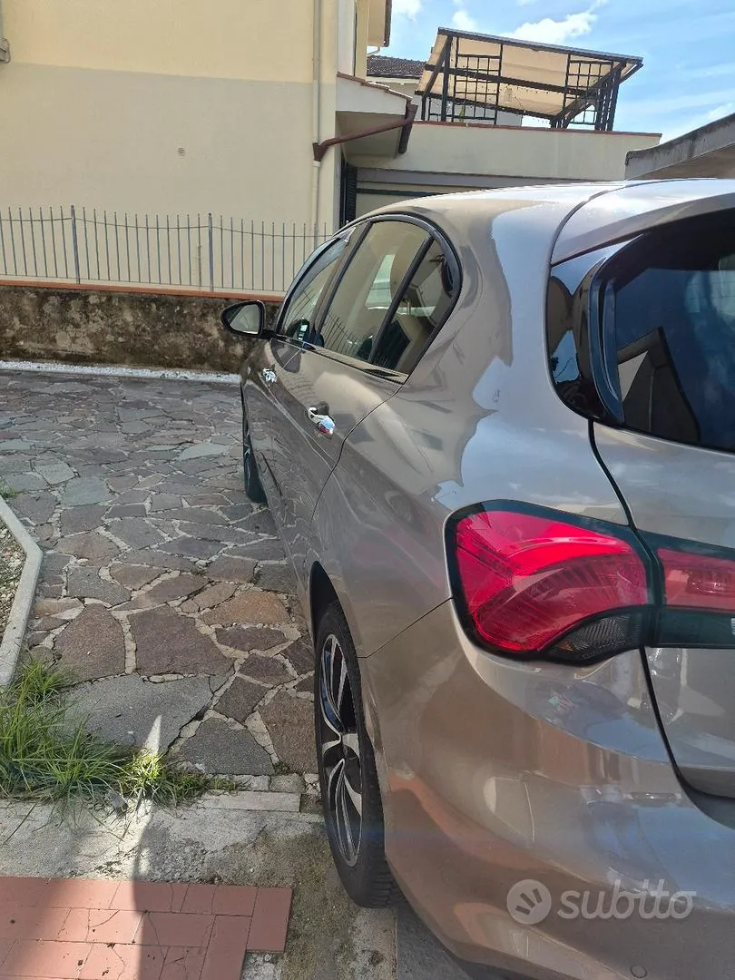 Fiat Tipo 2017 photo 2
