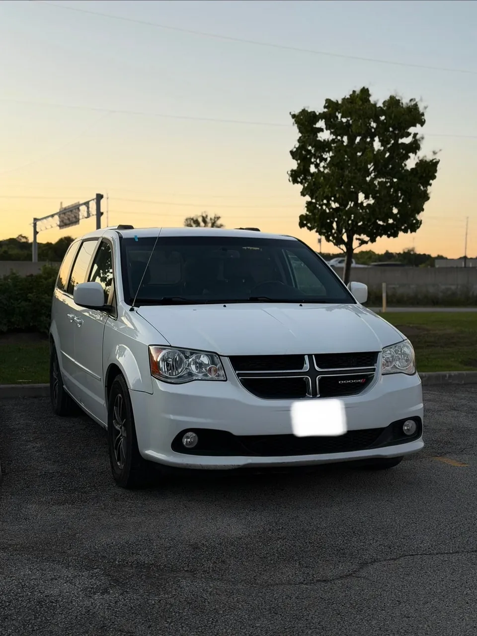 Dodge Caravan 2016 photo 2