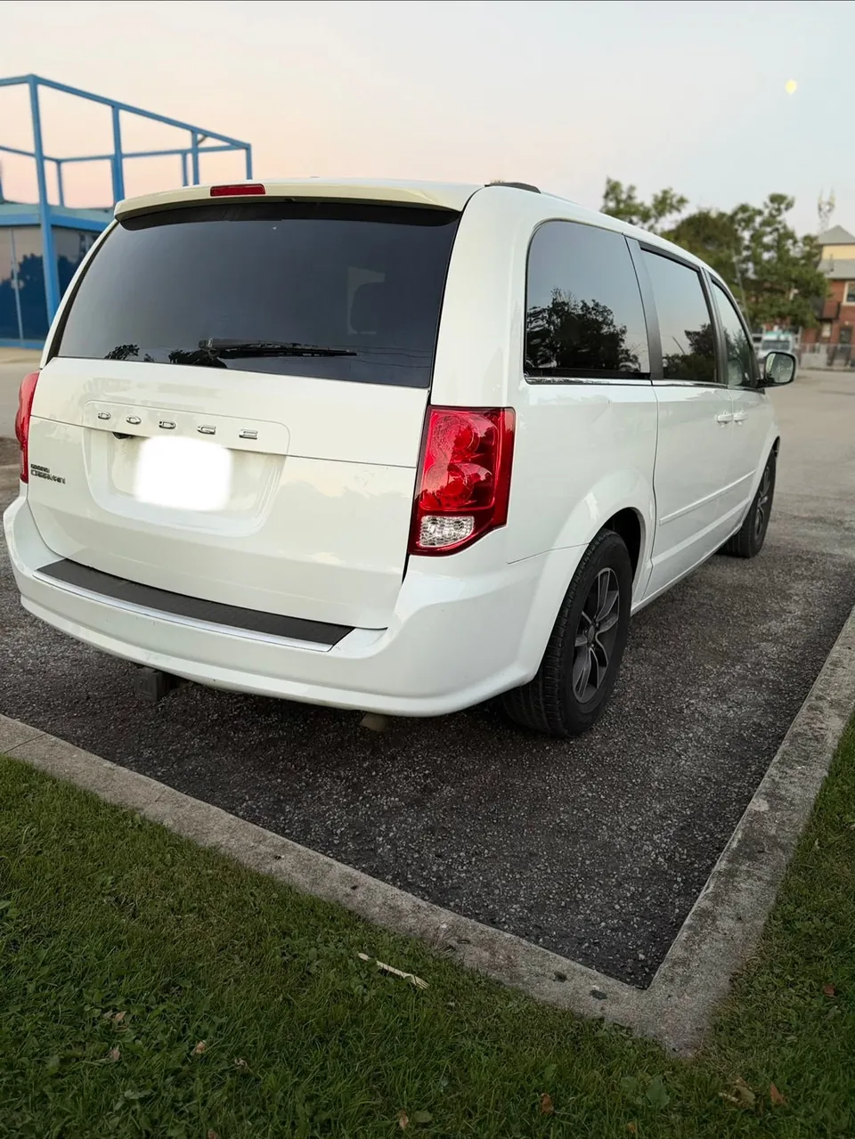 Dodge Caravan 2016 photo 5