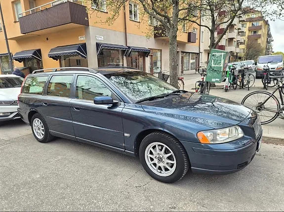 Volvo V70 2006 photo 3
