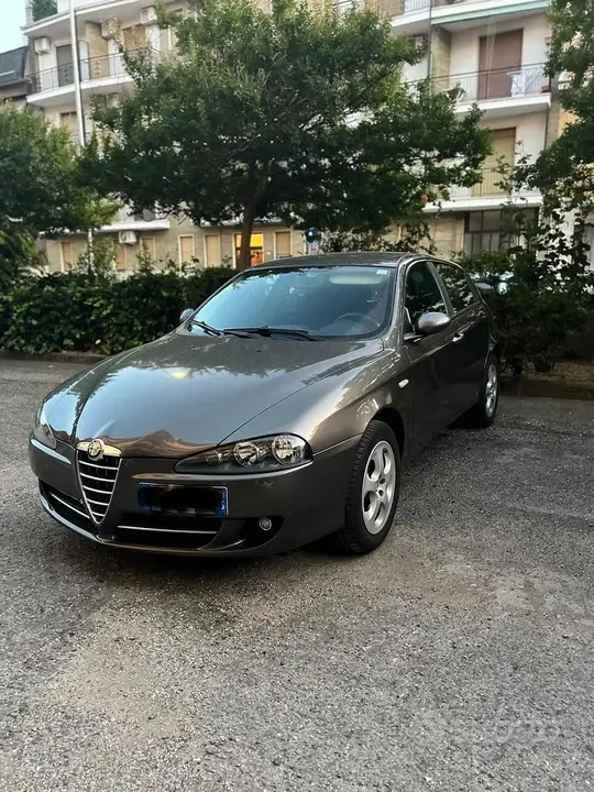 Alfa Romeo 147