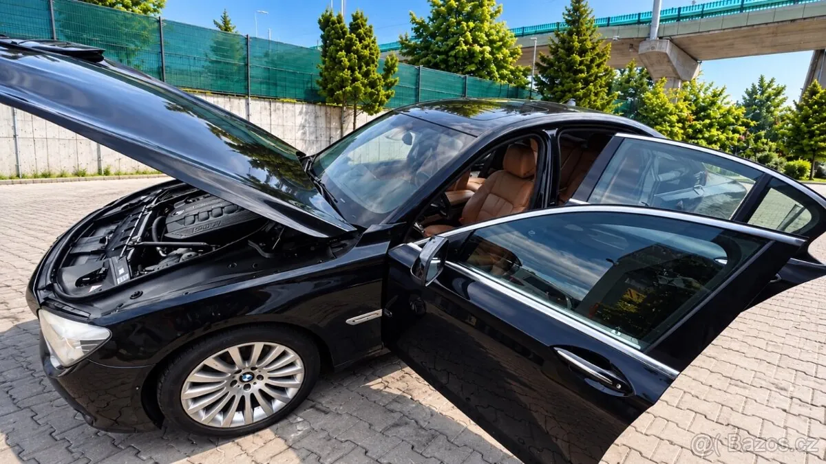 BMW 740D 2012 photo 5