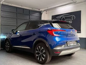 Renault Captur 2023 photo 3