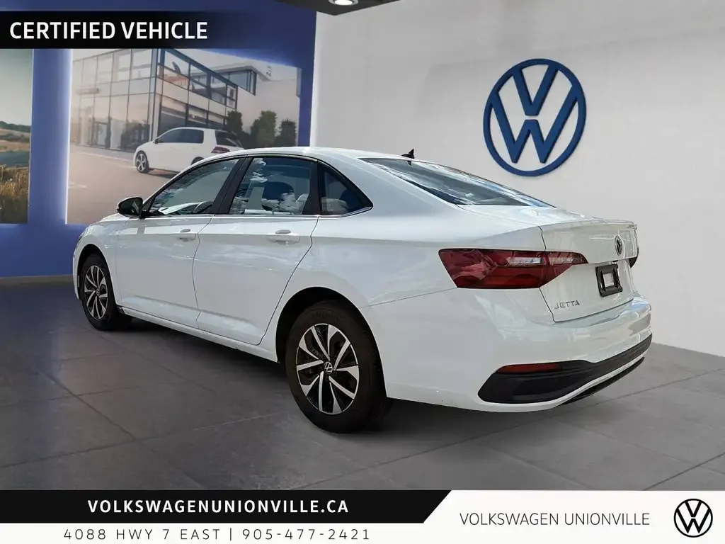 Volkswagen Jetta 2023 photo 4