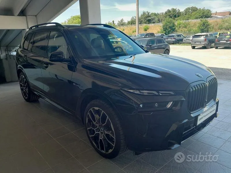 BMW X7 2025 photo 4