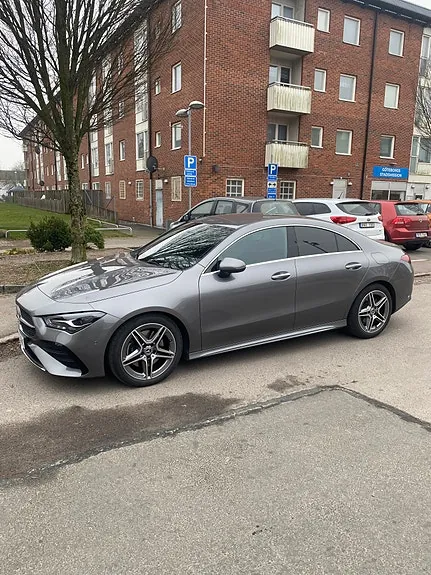 Mercedes-Benz Cla200 2025 photo 2