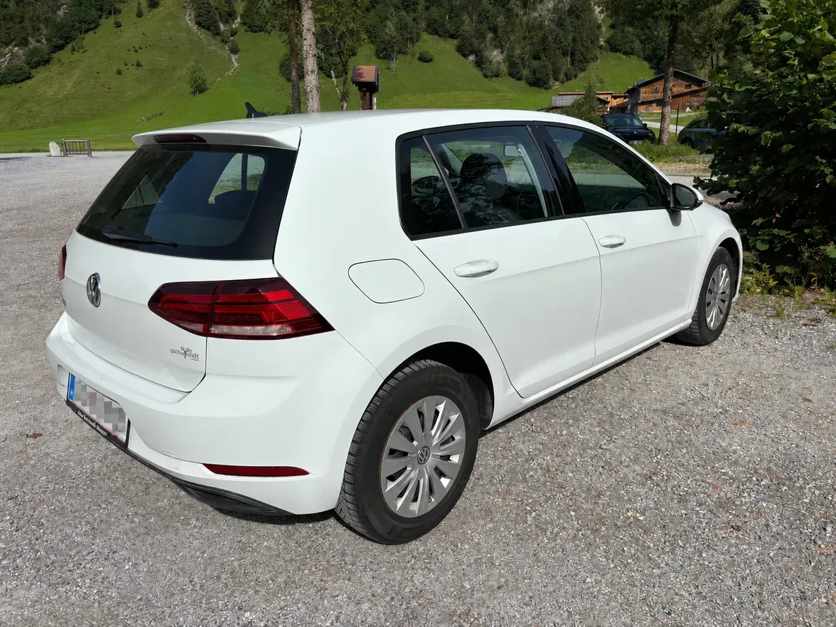 Volkswagen Golf 2018 photo 3