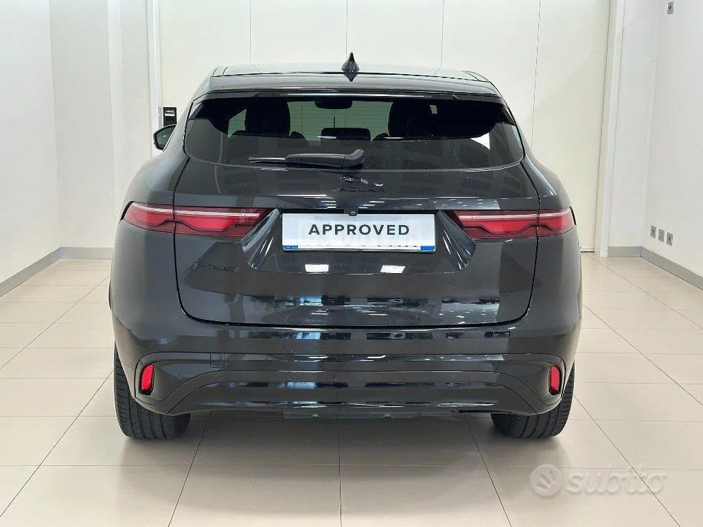 Jaguar F-Pace 2022 photo 4