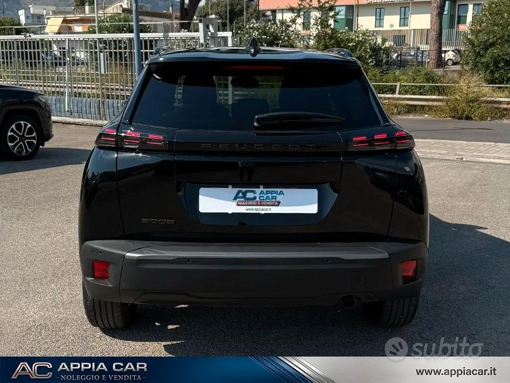 Peugeot 2008 2025 photo 5