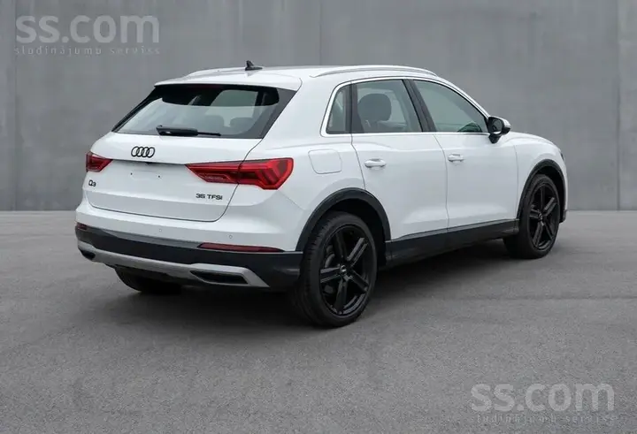 Audi Q3 2020 photo 2