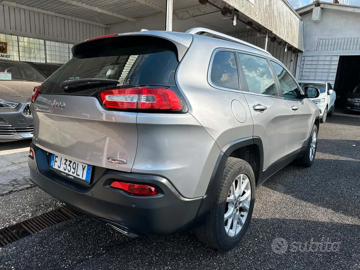 Jeep Cherokee 2017 photo 4