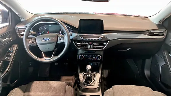 Ford Focus 2021 photo 4