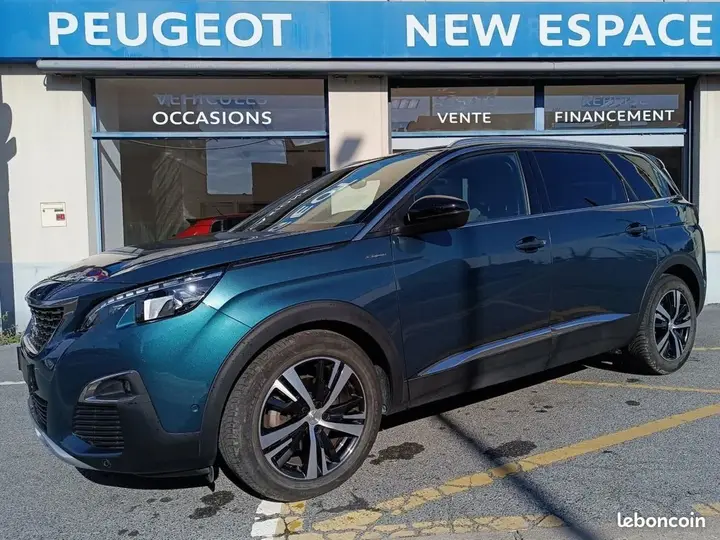 Peugeot 5008