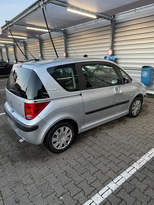 Peugeot 1007